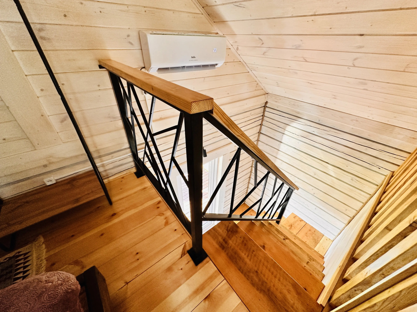 Гостевой дом из бруса, с бассейном и мангалом