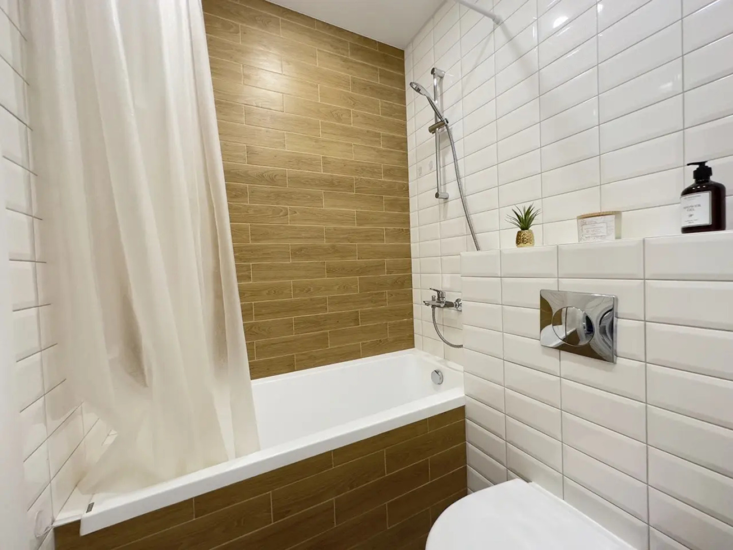 Апартаменты в Центре Казани с Видом на Волгу