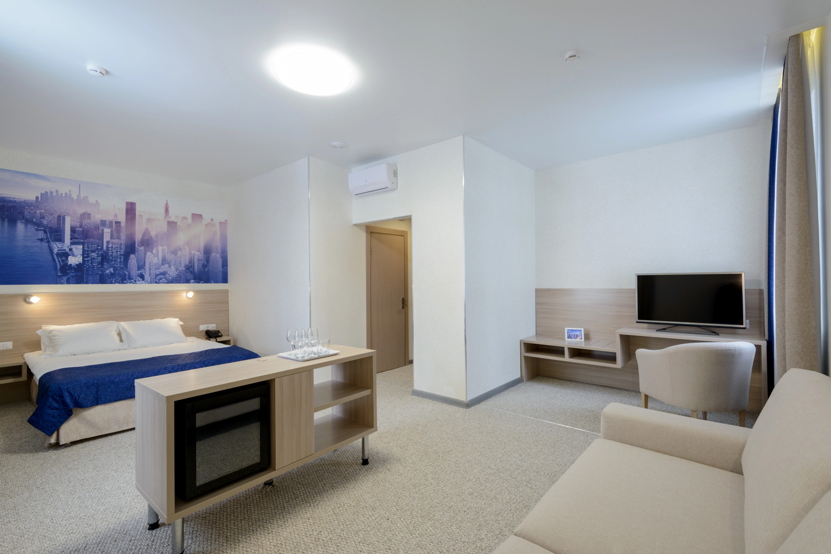 Отель АтеррАсьют