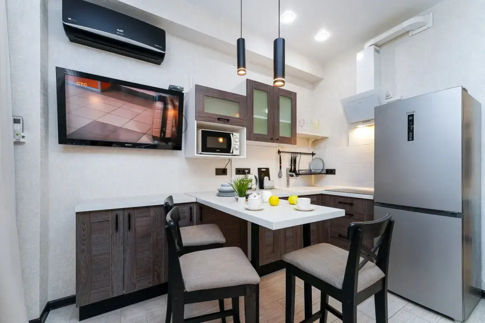 Апартаменты 7 Крымский Мамайка