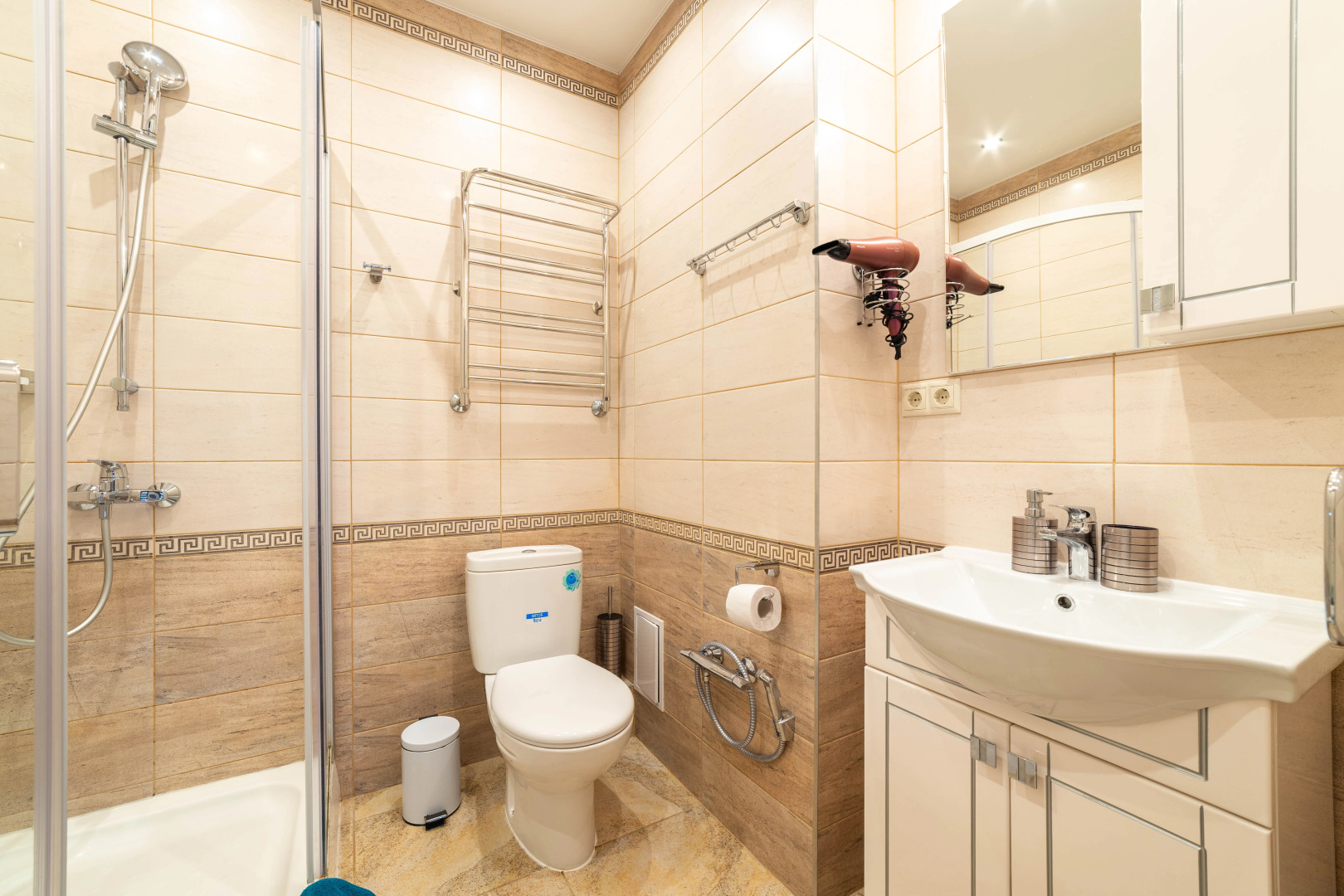 Просторные апартаменты Визит в Сочи