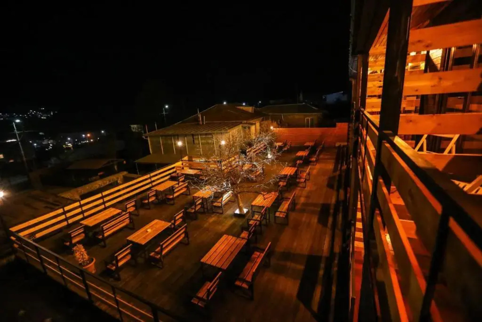 Wooden Hotel Kazbegi