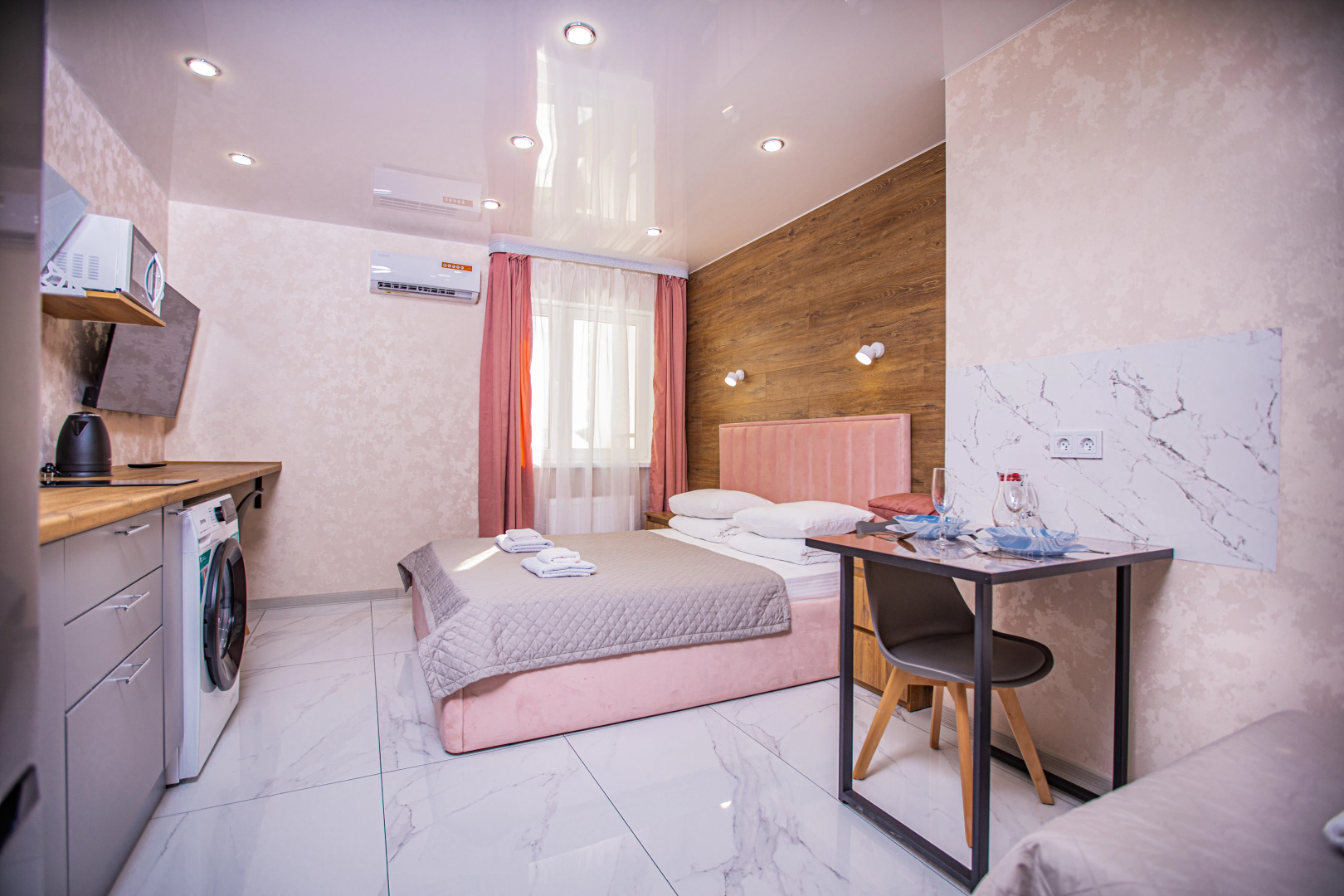 Апартаменты Студия LoveHotelSirius в ЖК бизнес класса Фрукты, Нижнеимеретинская Бухта