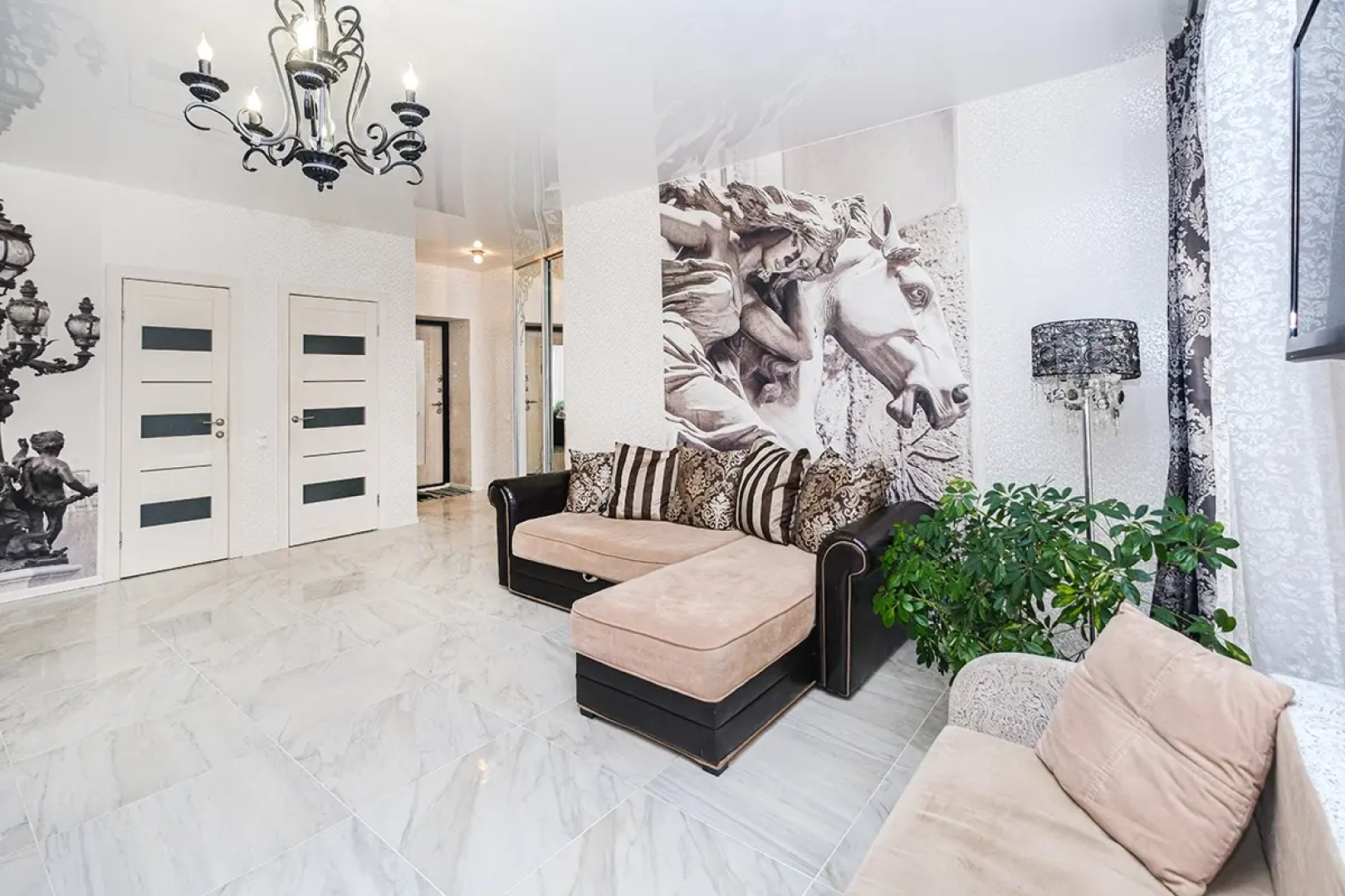 Kvartira na Marksa Apartments