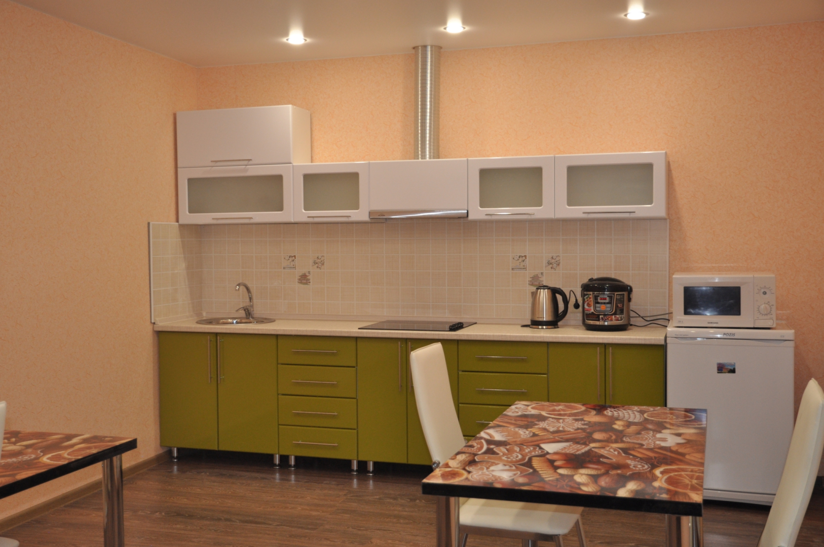 Отель Зебра