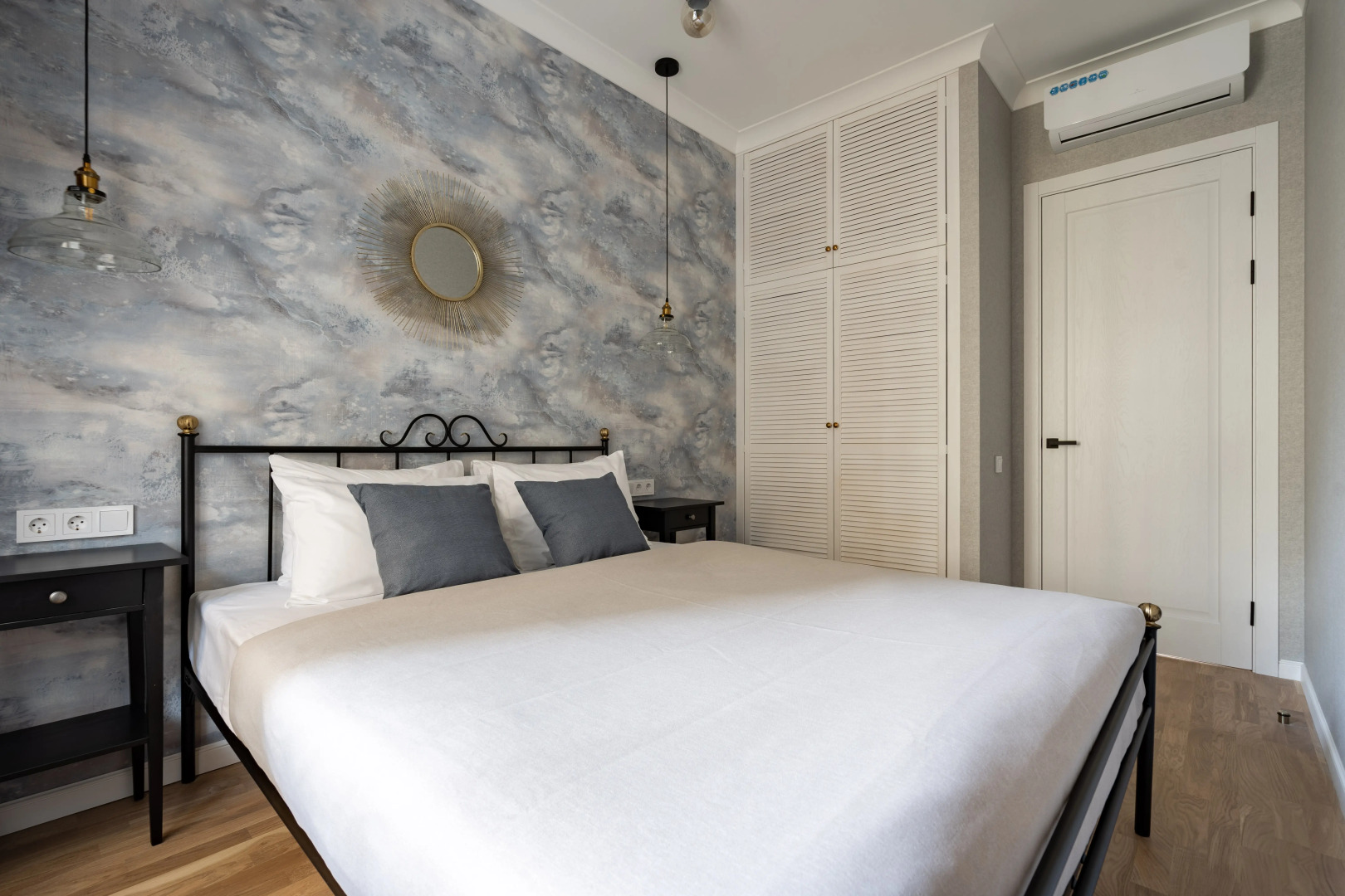 Апартаменты LetYourFlat Empire