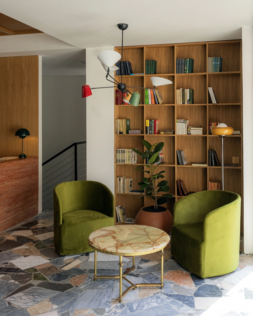 Отель Castor & Pollux