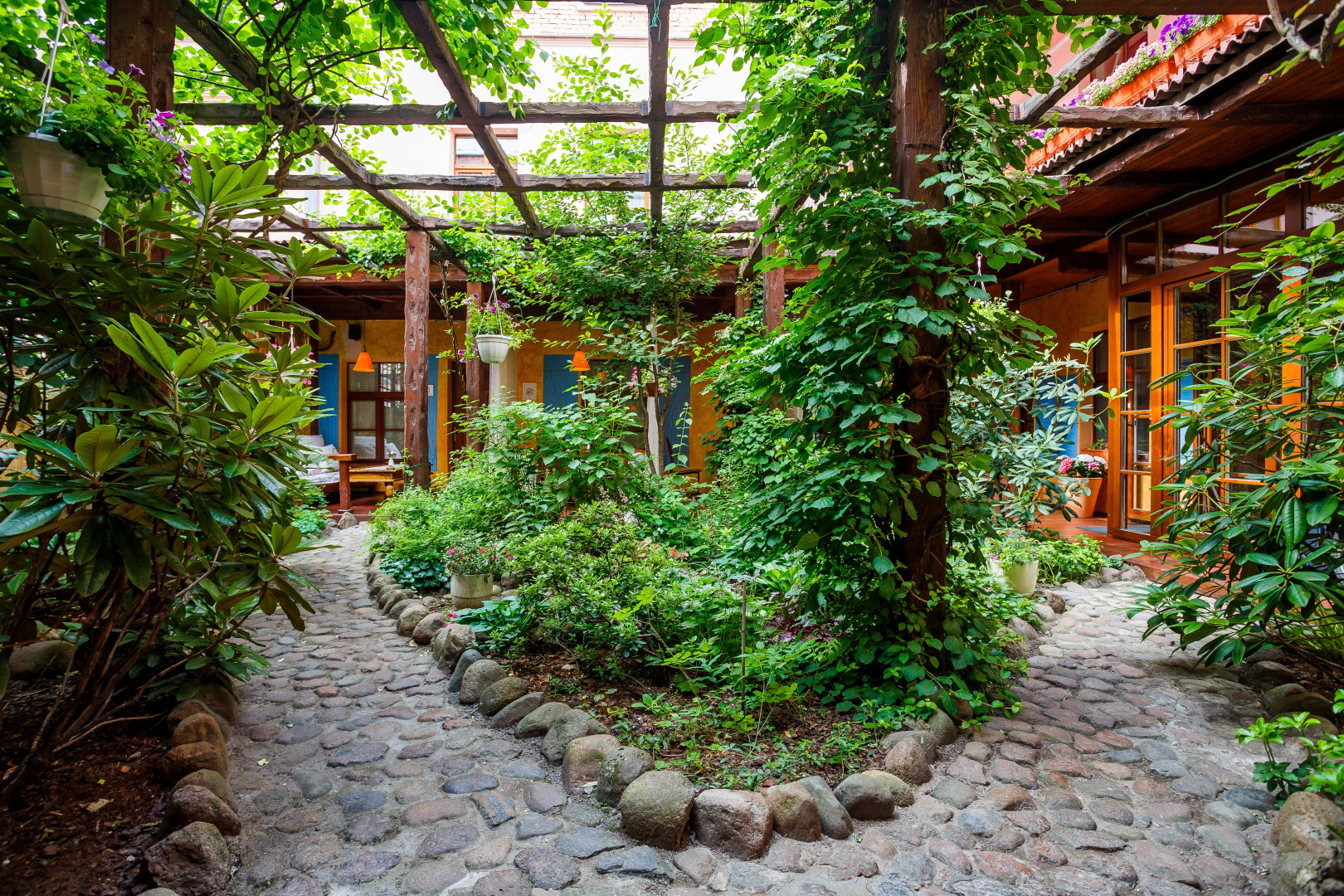 Отель Александр Хаус