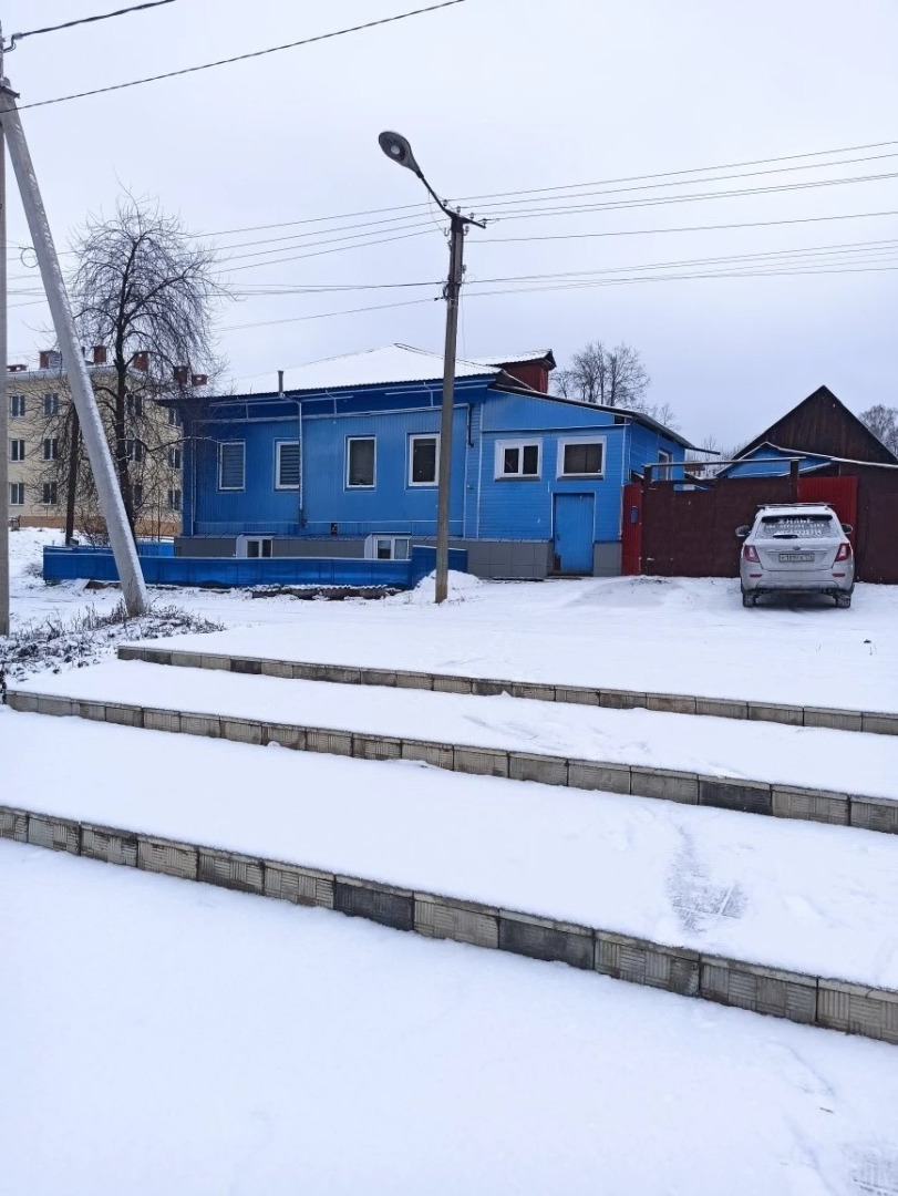 Частный дом У Пруда с Банькой и Беседкой