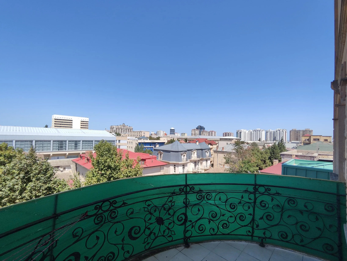 Отель EKM