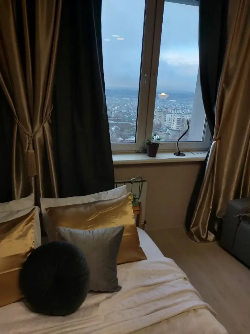 Квартира ЕвроДвушка Аксакова 81/1 на 17 Этаже до 7 Чел