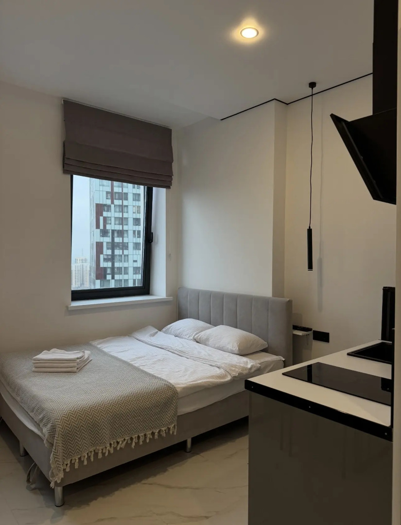 Квартира Современная студия среди высоток