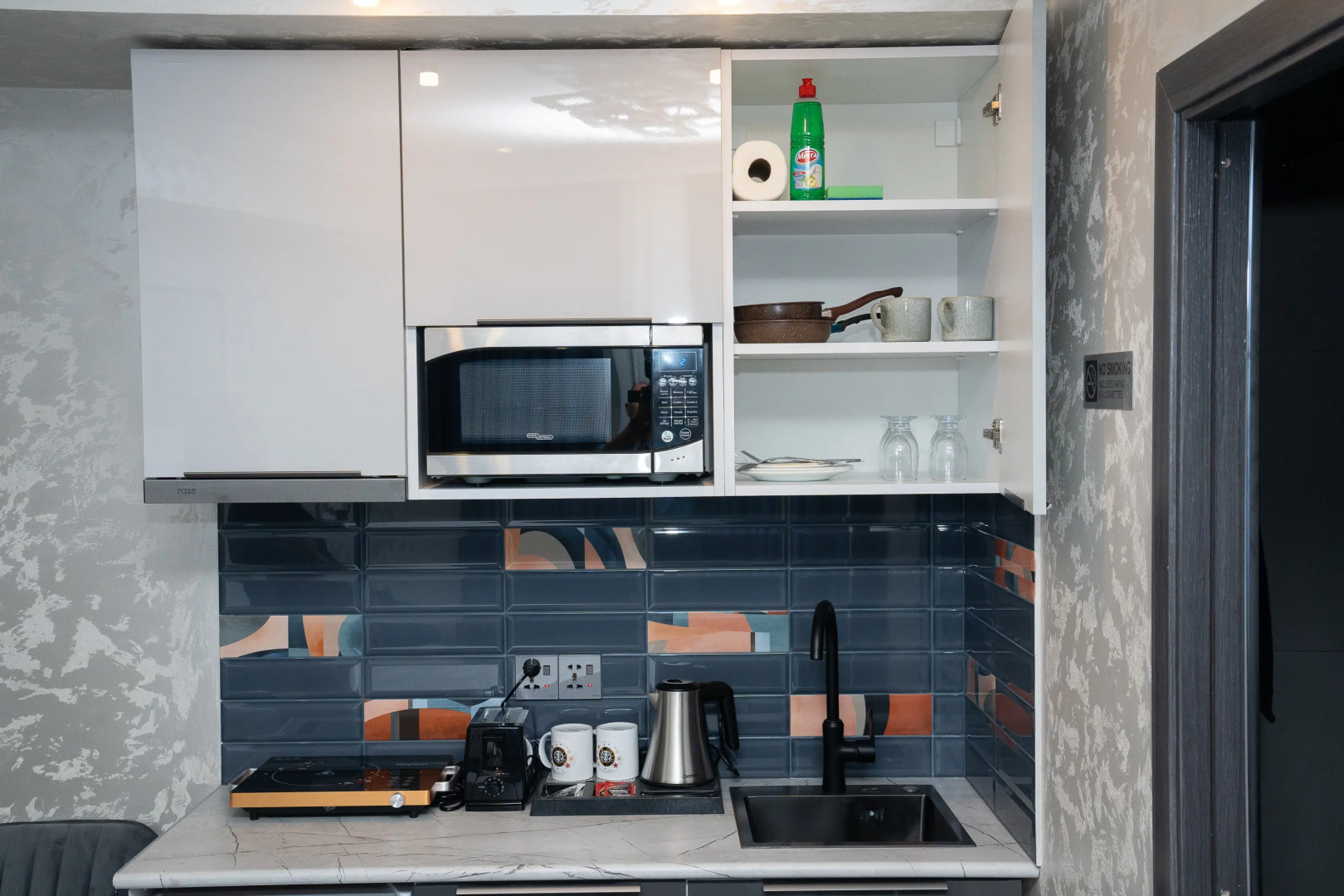 Отель Prime Suites Hotel