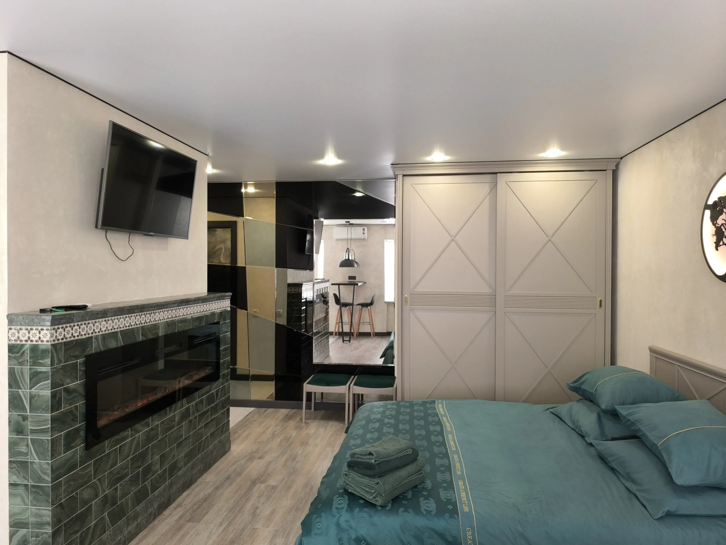 Квартира Оливия Студия Люкс с Парадной