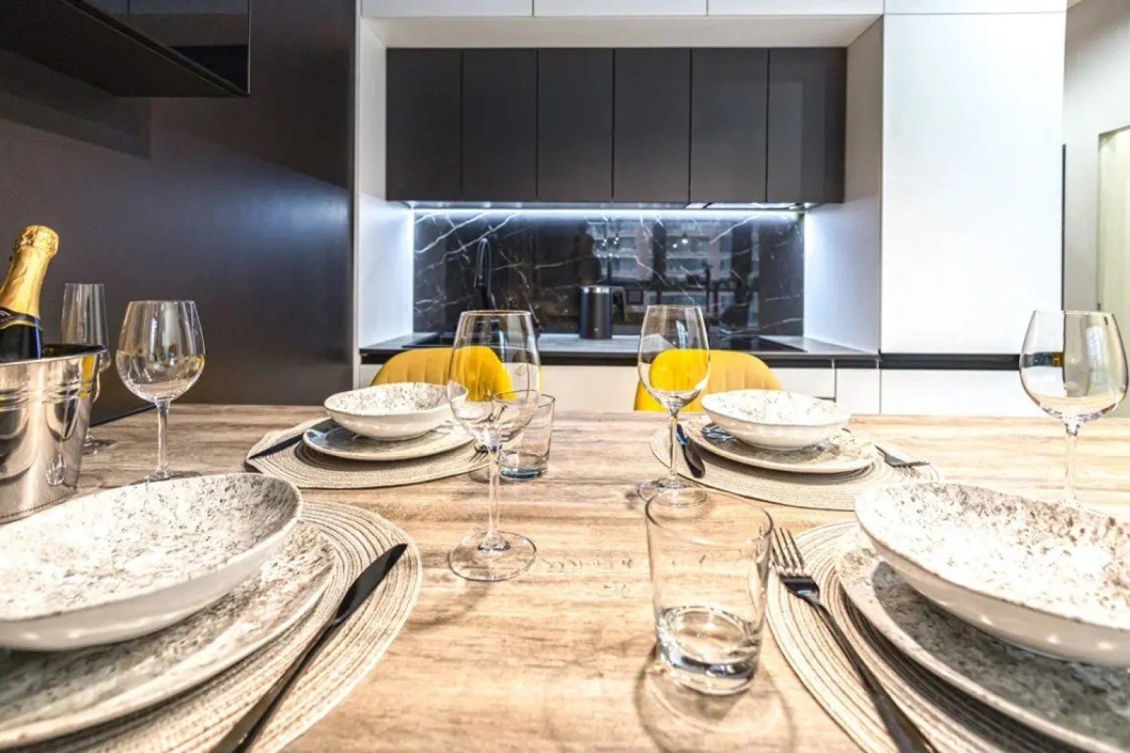 Апартаменты Улучшенные с Балконом Elite Apartments