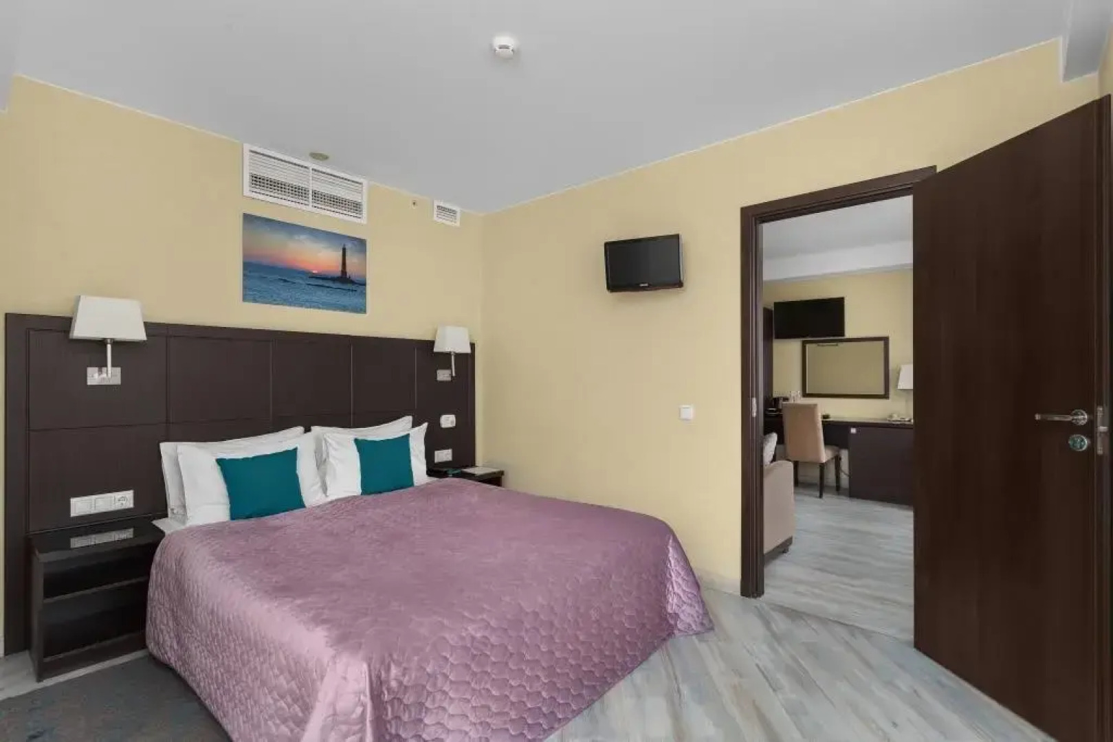 Гостиница Балтия