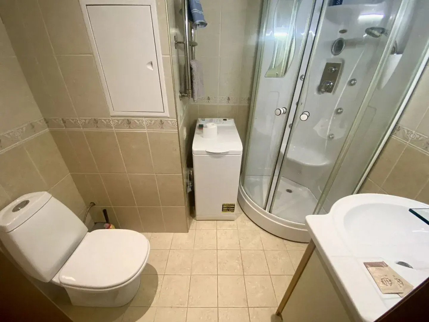 Квартира на Октябрьском проспекте, 3Б