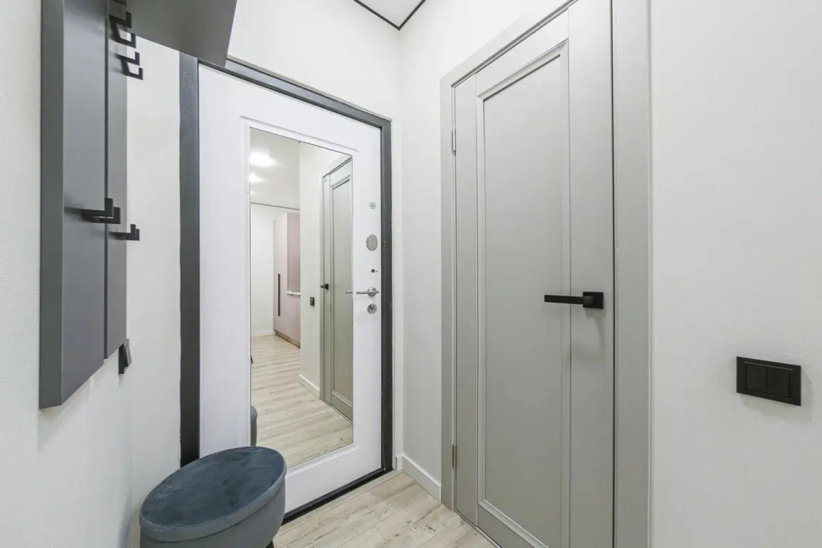 Апартаменты Stepanenkov на 8 марта 204Д (272/1)