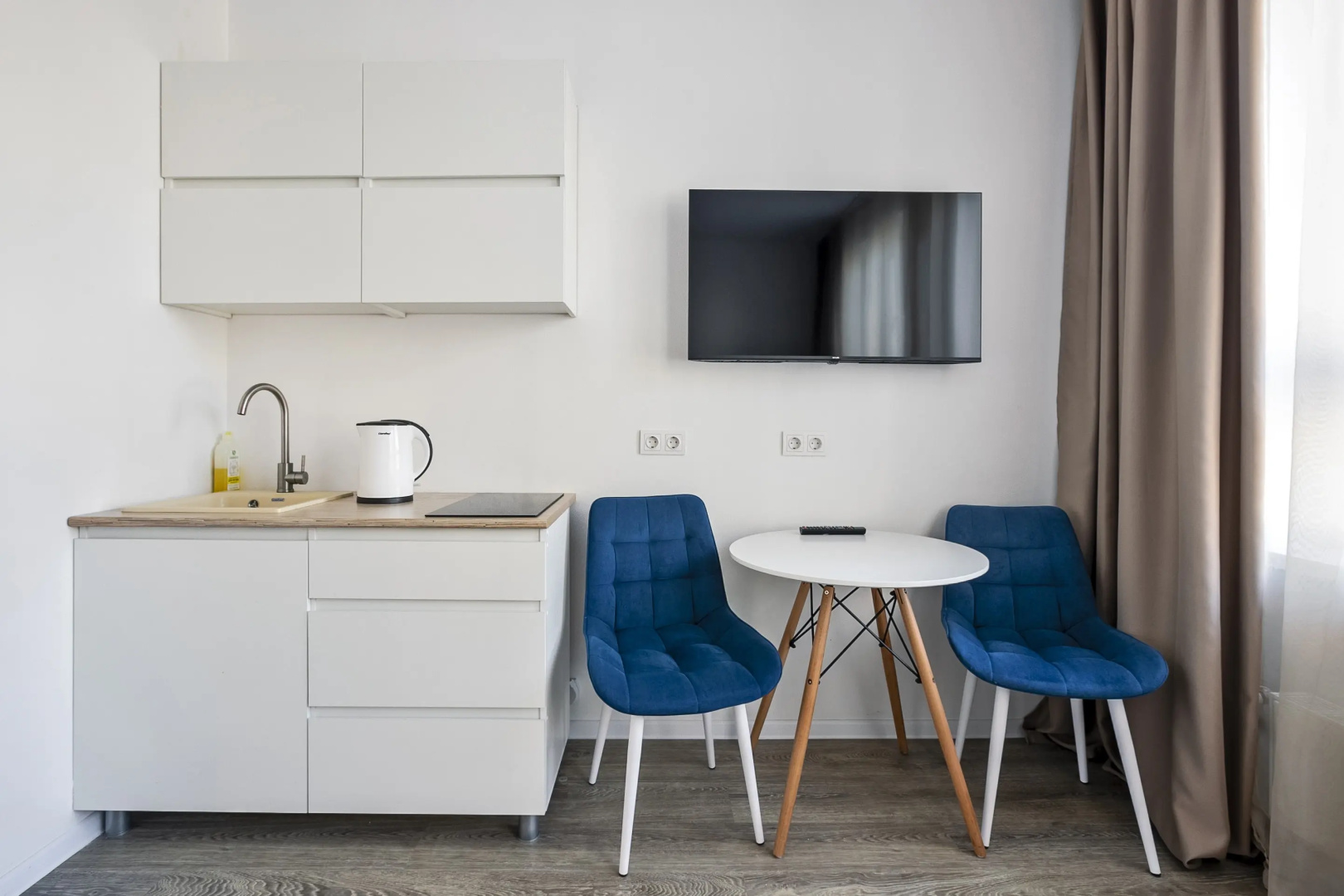 Квартира MaxRealty24 Просторная 1