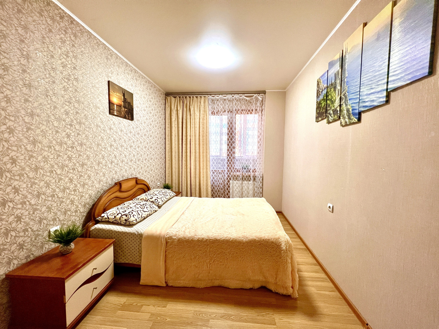 Апартаменты двухкомнатные на 13 этаже в ЖК Современник рядом с МТЛ-Арена