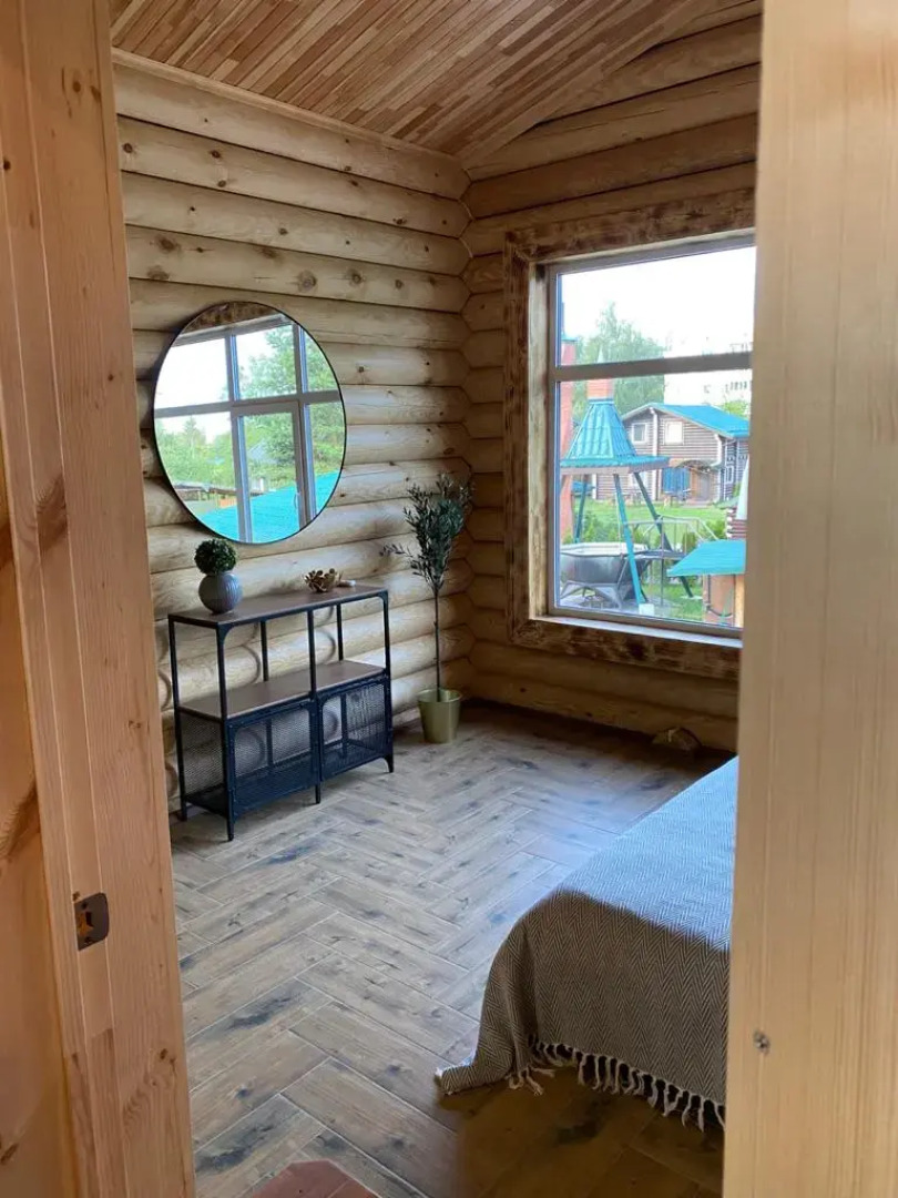 Дом с Бассейном