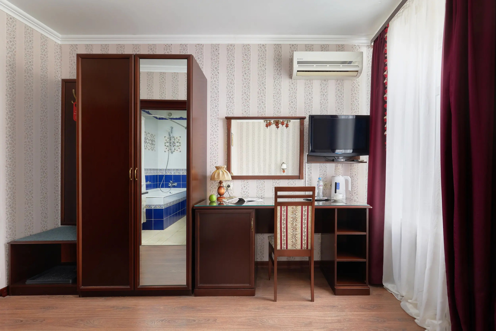 Отель Сокол