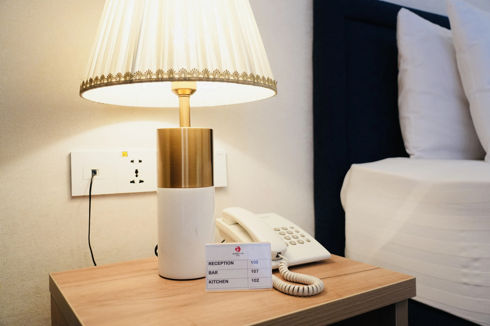 Отель Garnet Mir