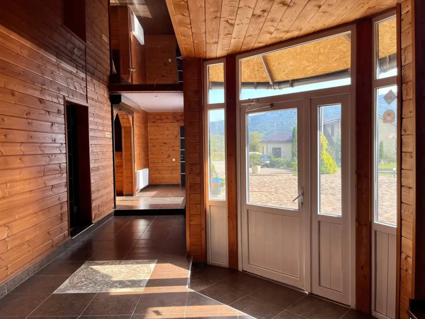 Отель Горное Озеро