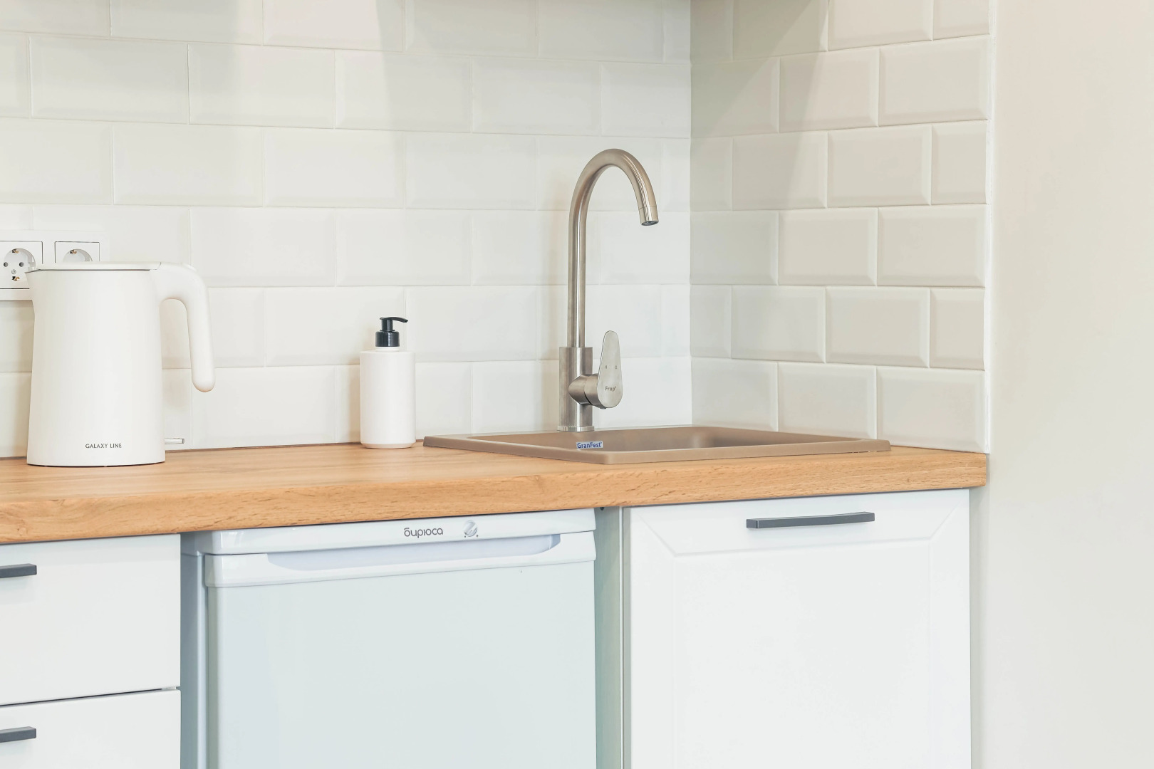 Апартаменты Солнце рядом с Политехом на 2 гостя