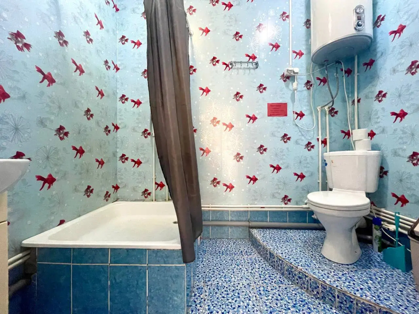 Апартаменты с кухней-гостиной и отдельной спальней (4 односпальные кровати, можно сдвинуть в двуспальные)