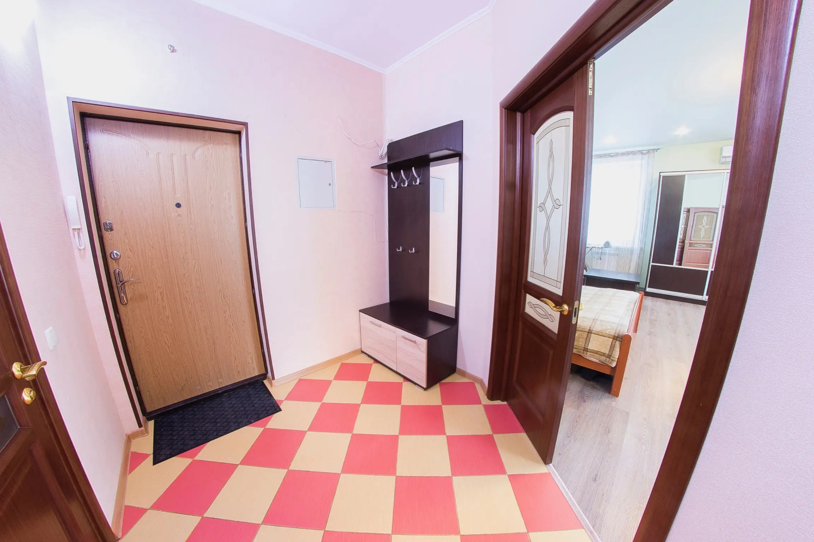 Апартаменты Saratov Lights на Мичурина 47