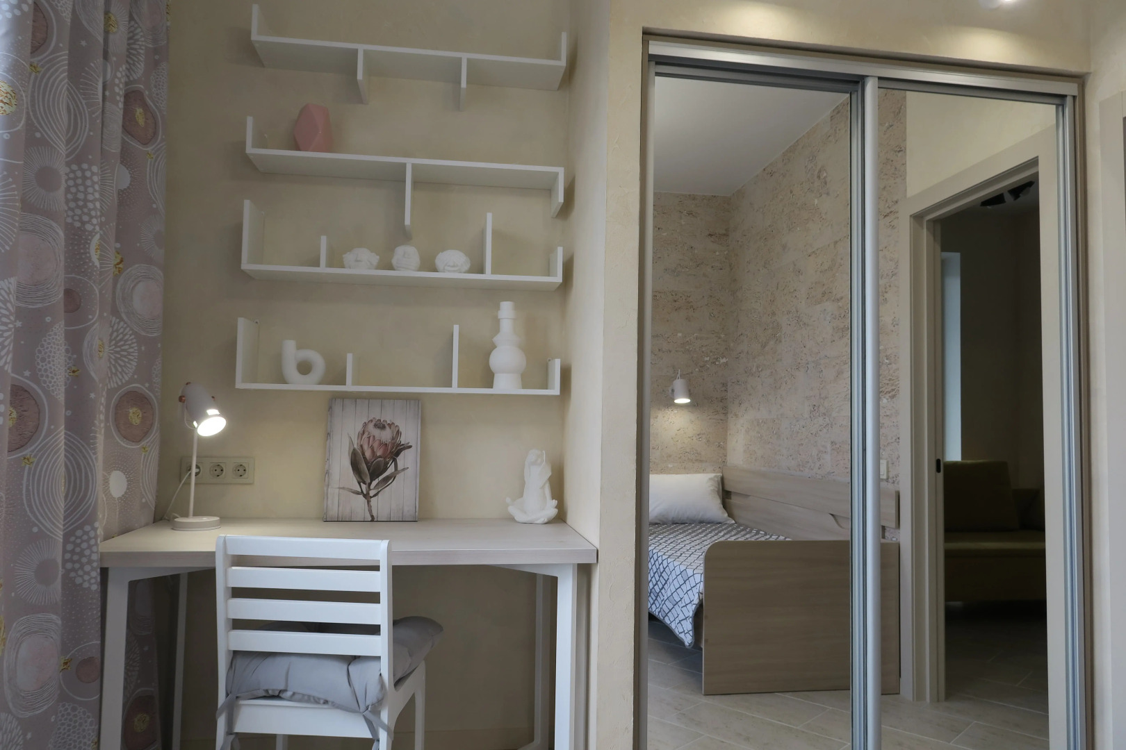 Апартаменты Семейные Трёхкомнатные на Солнечной