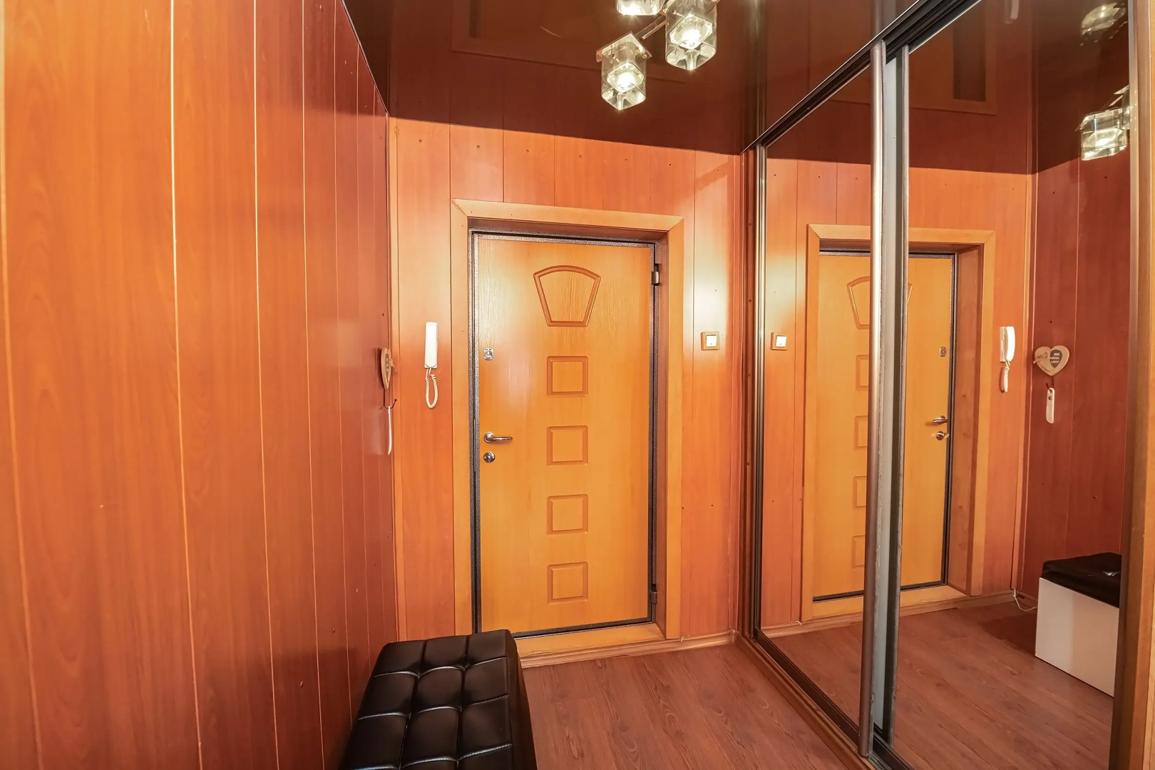 Квартира 2-х комнатная на Третьей Рабочей