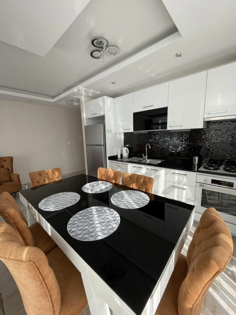 Апартаменты у моря 320 м с балконом