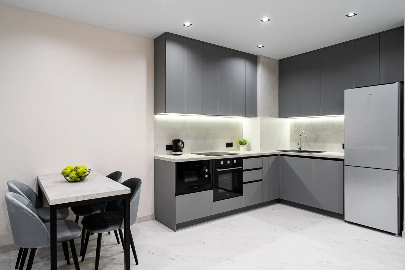 Квартира на сутки Минск Мир Wi-Fi Современная техника Кухня объединена с жилой зоной Отдельная спальня