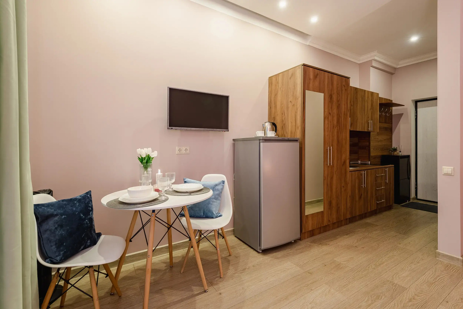 Апартаменты Студия у метро Окружная  Bon Voyage