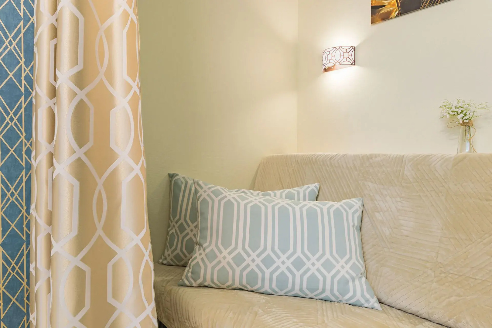 Апартаменты с Видом на Озеро