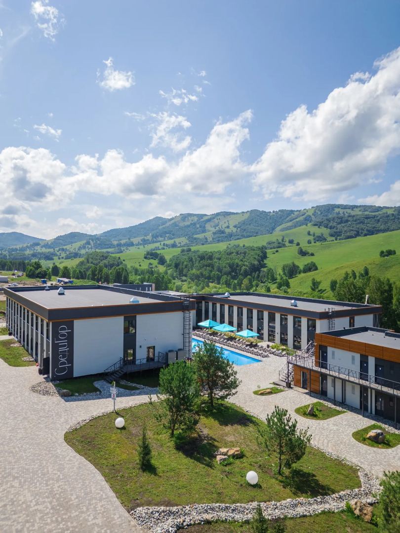 Отель СредиГор