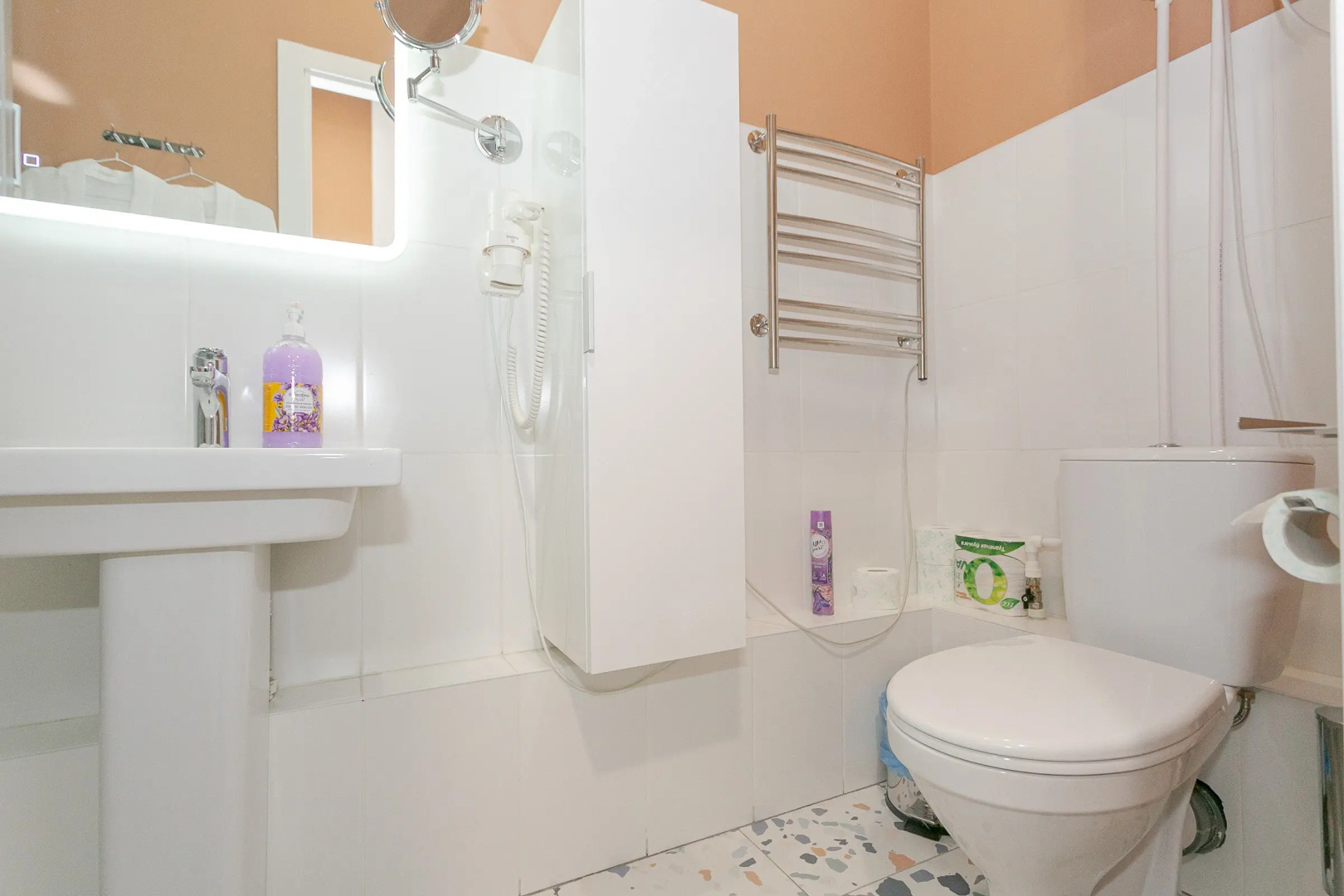 Апартаменты Уют и комфорт в центре НИИТО