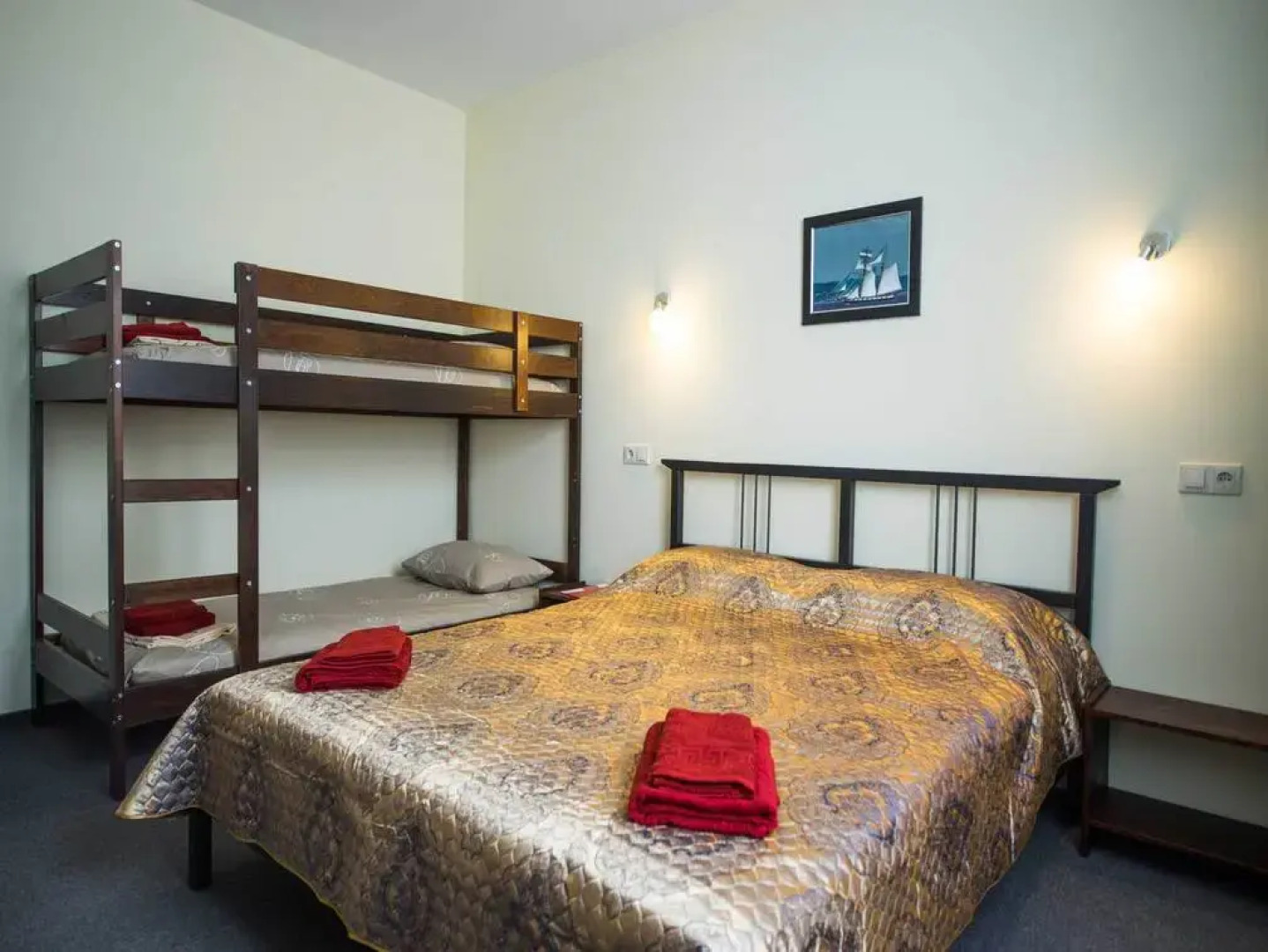 Отель Парус