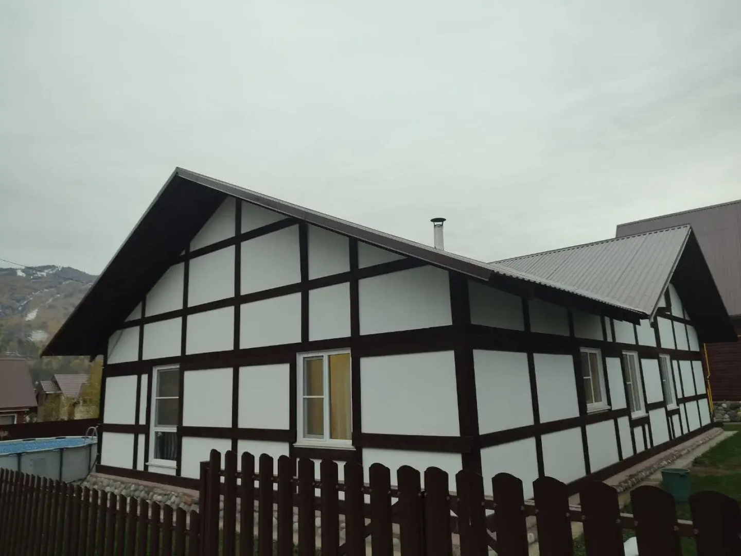 Шале Lucky House