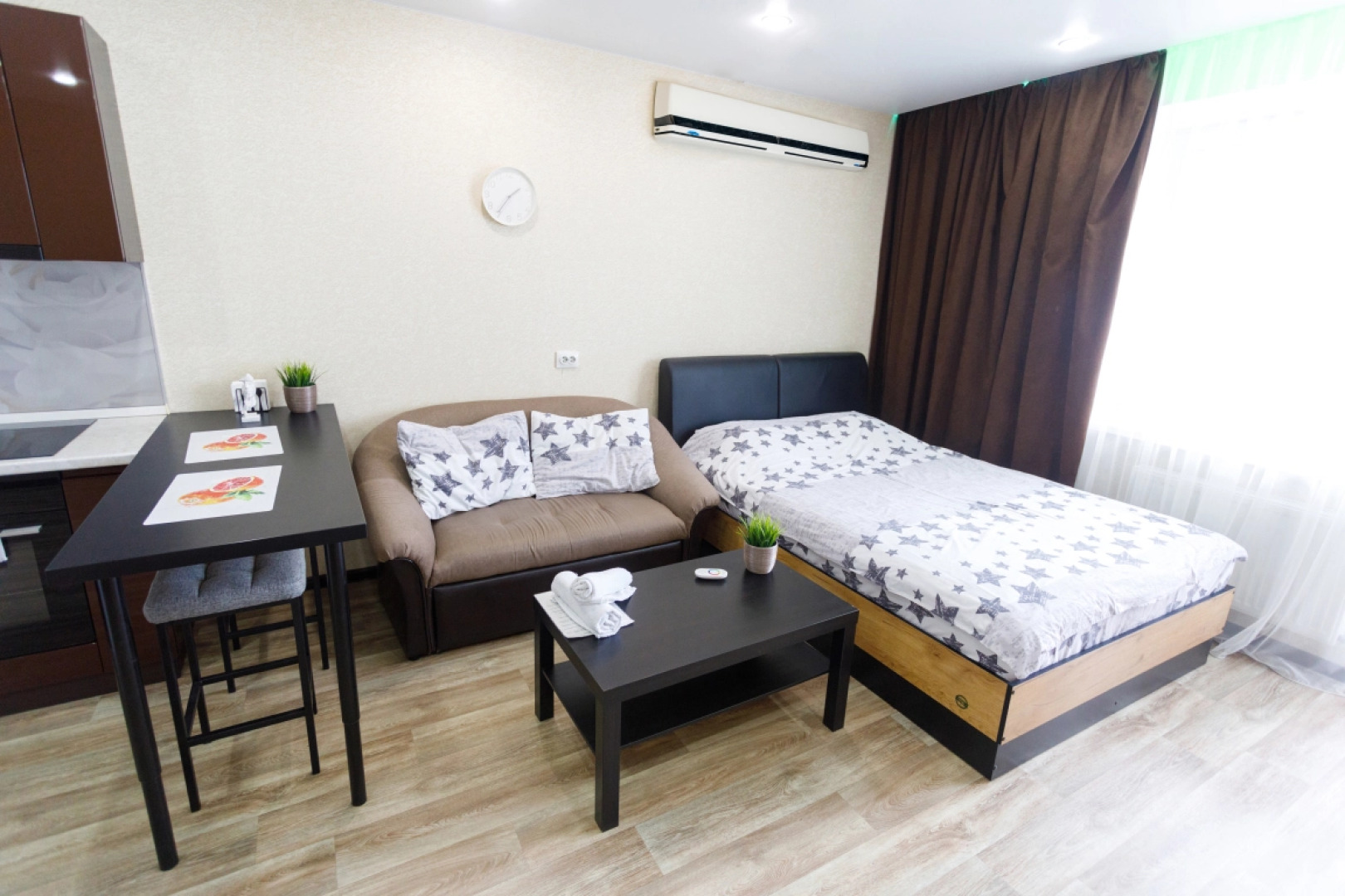 Квартира Гнёздышко Black с Панорамным видом