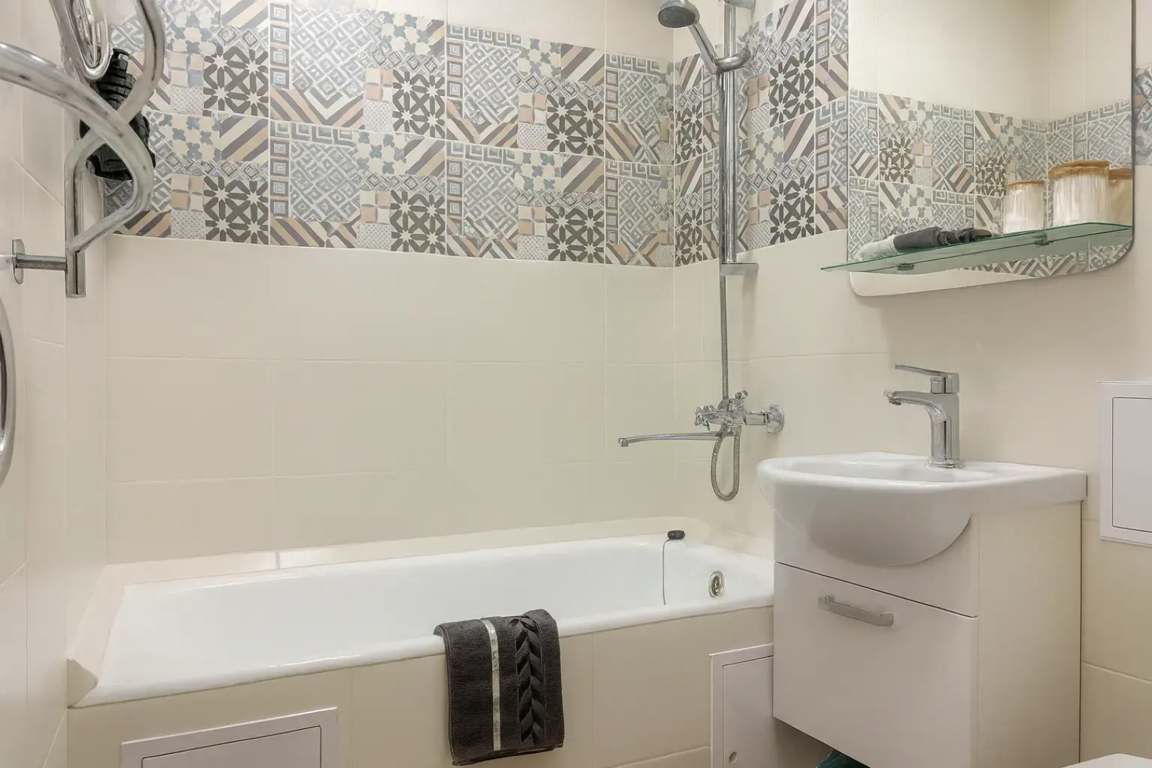 Квартира 2-х комнатная Около Метро Ленинская