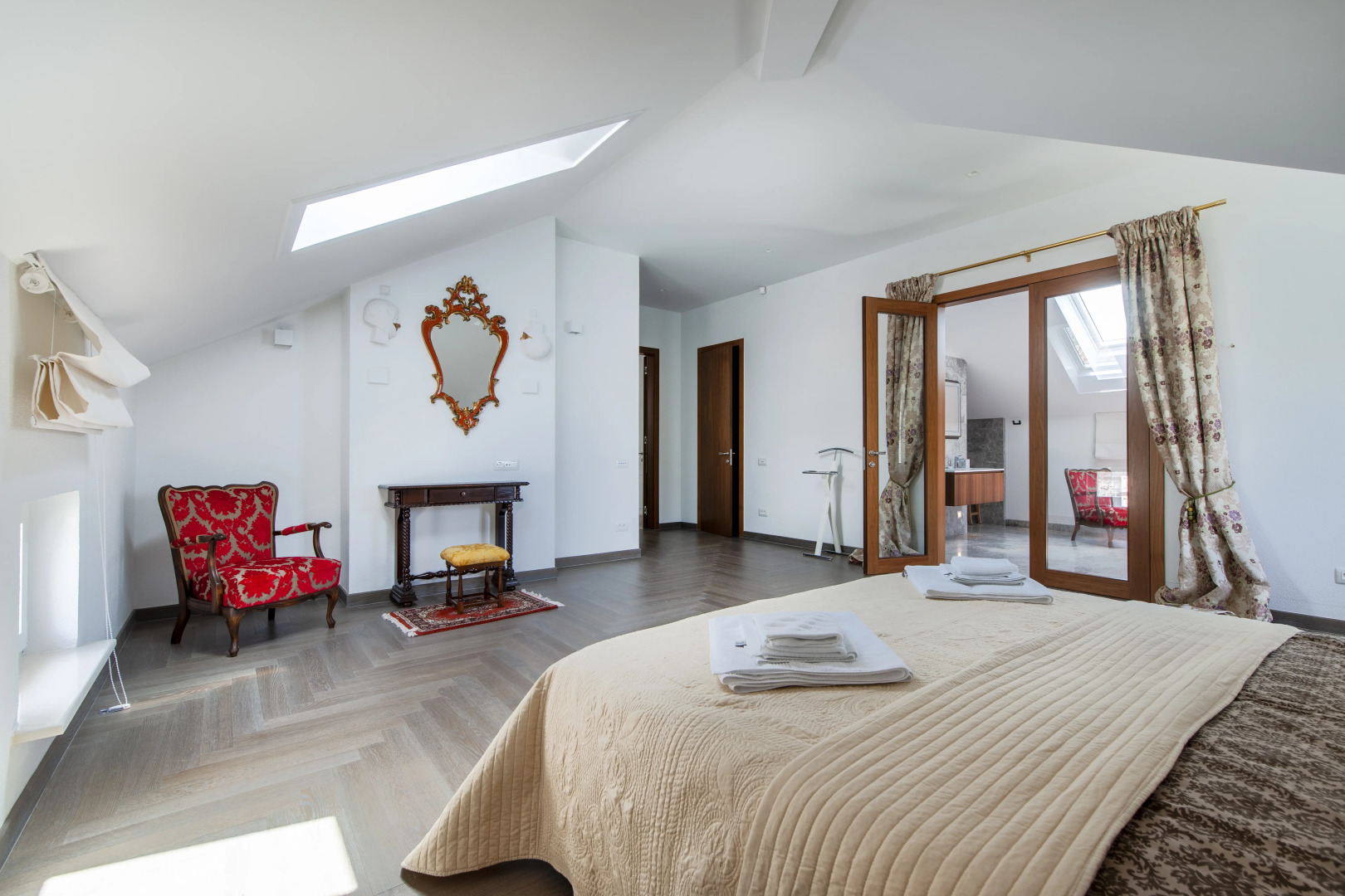 Вилла Shah Complex