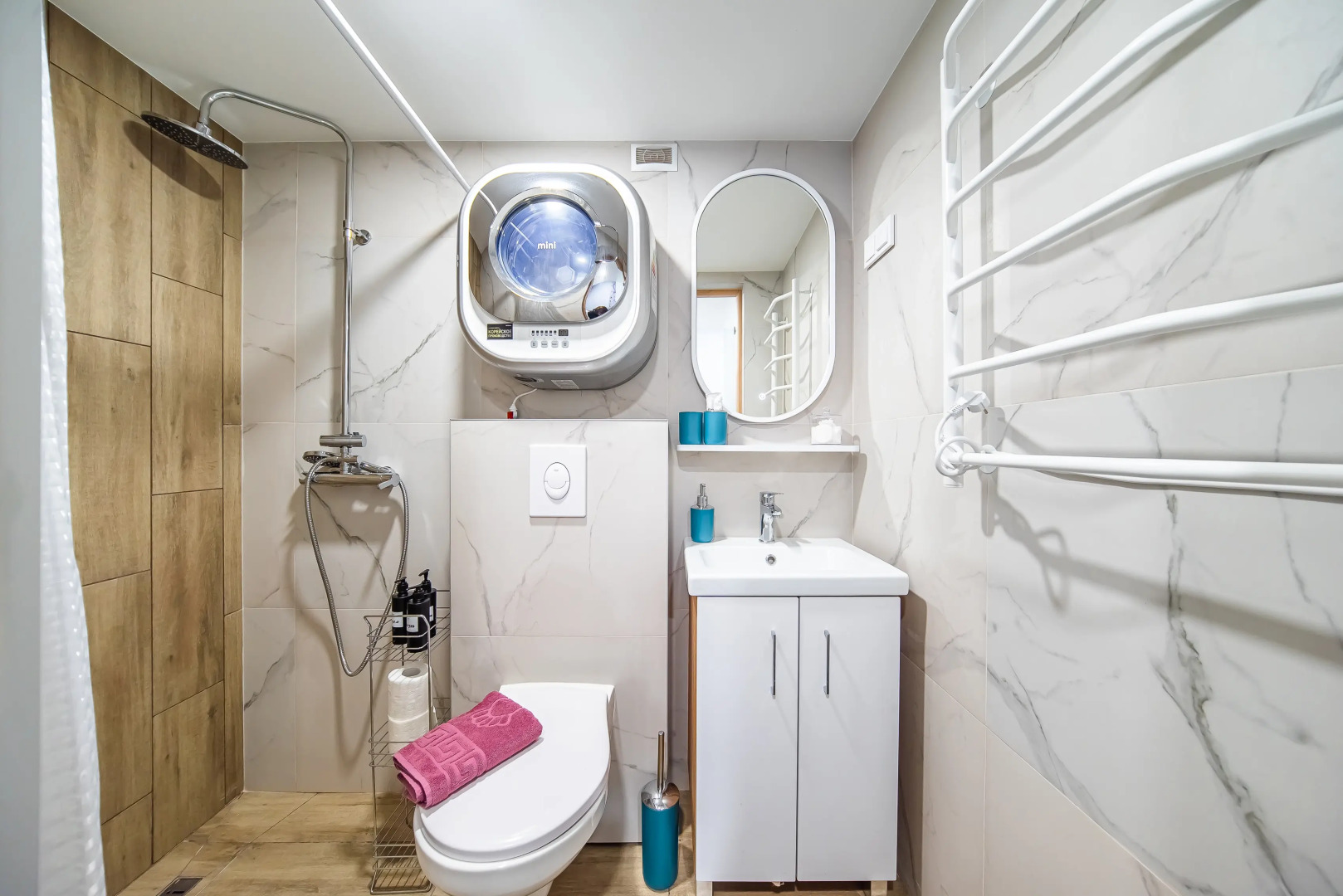 Апартаменты iRon Cat Кузнечный у Невского Проспекта