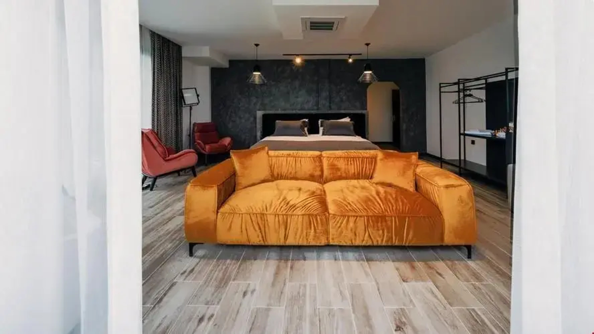 Cathan Art Hotel