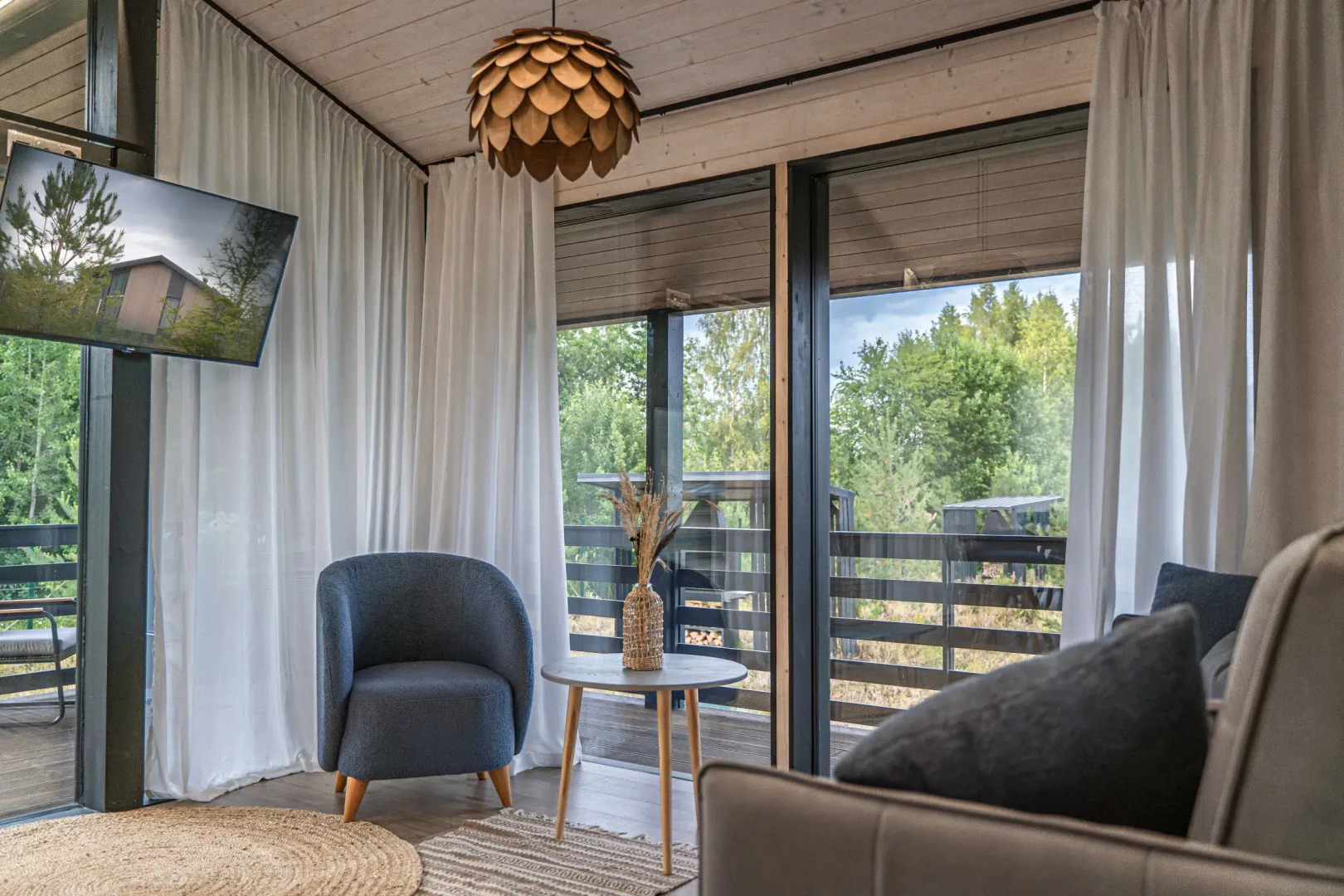 Отель Русские сезоны Эмбиент парк