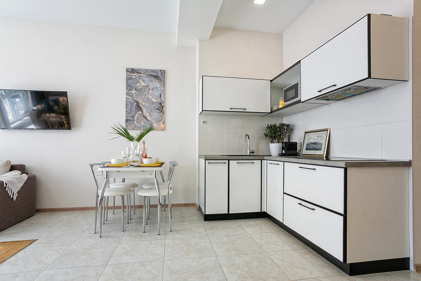 Апартаменты Щорса 42