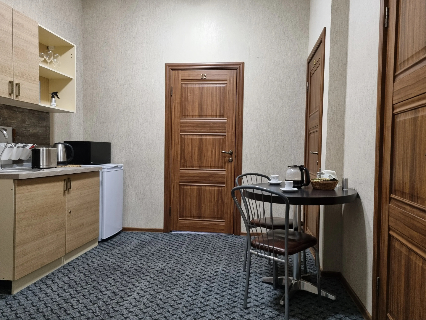 Отель 338 на Мира