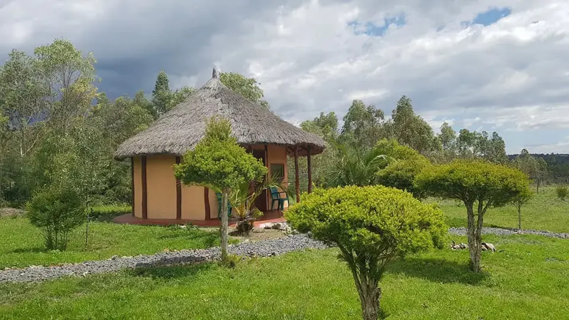 Отель The Great Circle Lodge